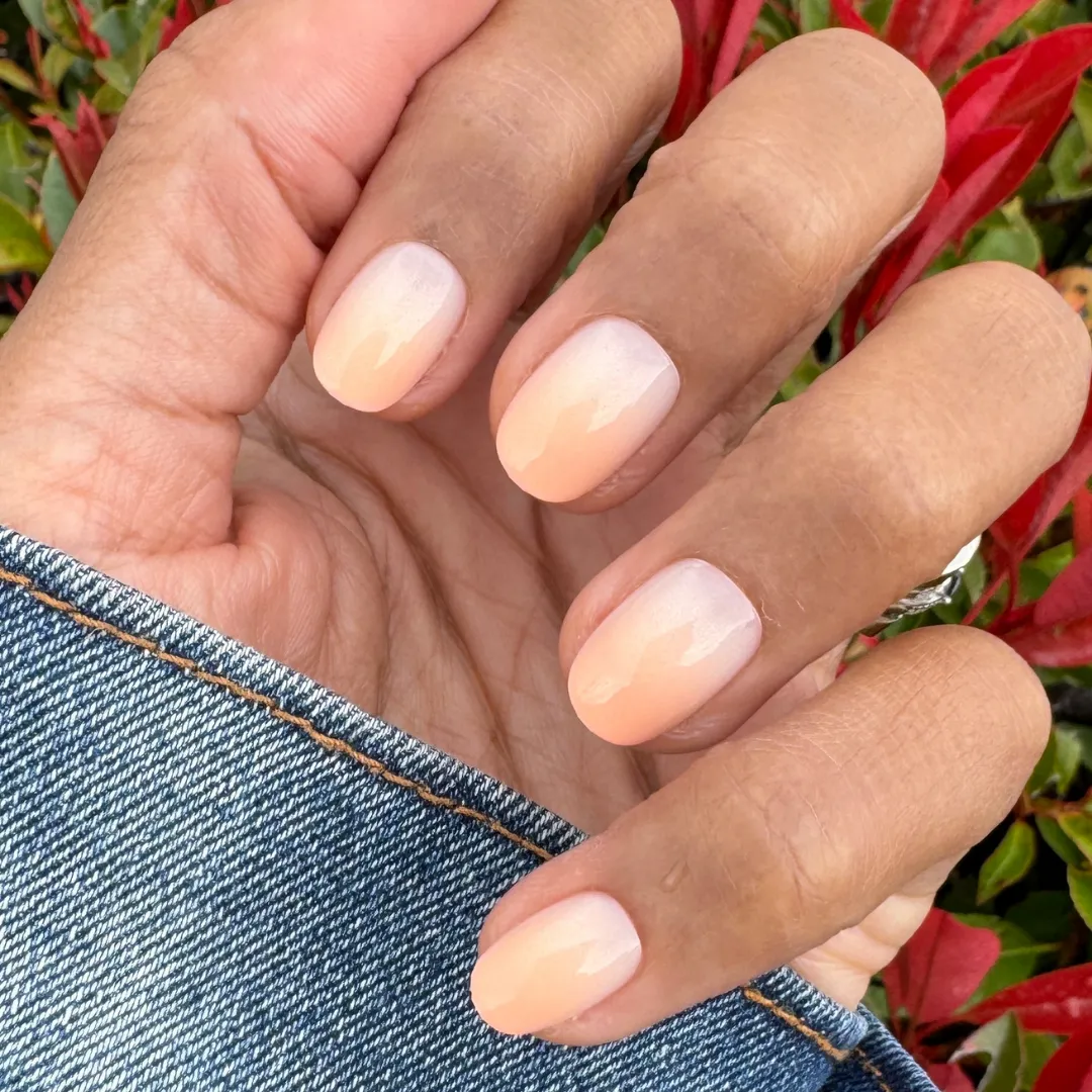 BI Syrup Gradient - Press-On | Extra Short | Round