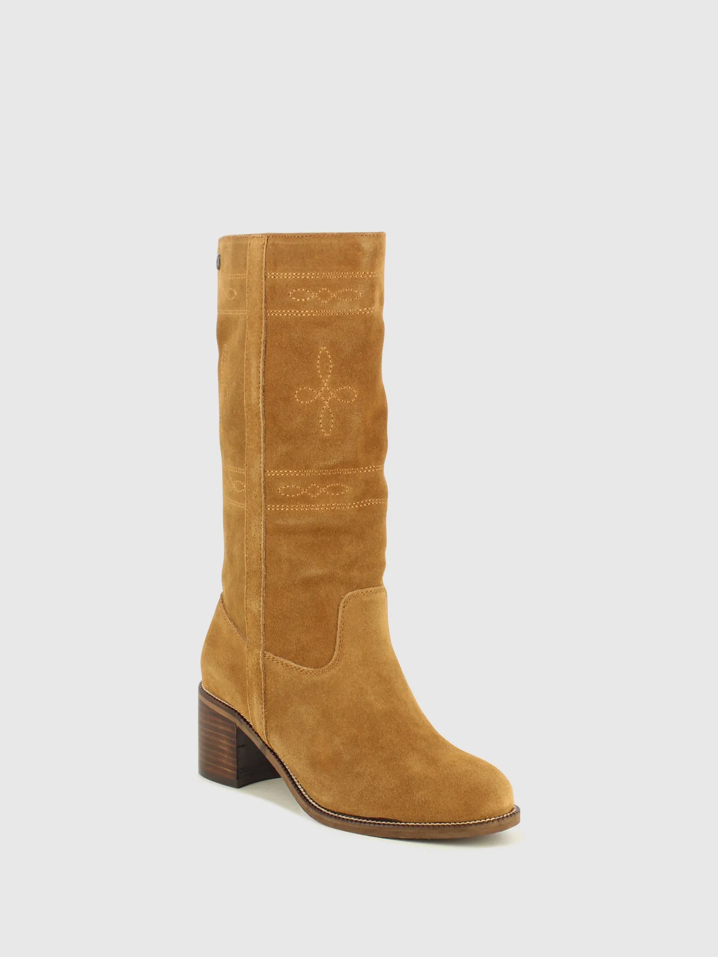 Camel Round Toe Boots