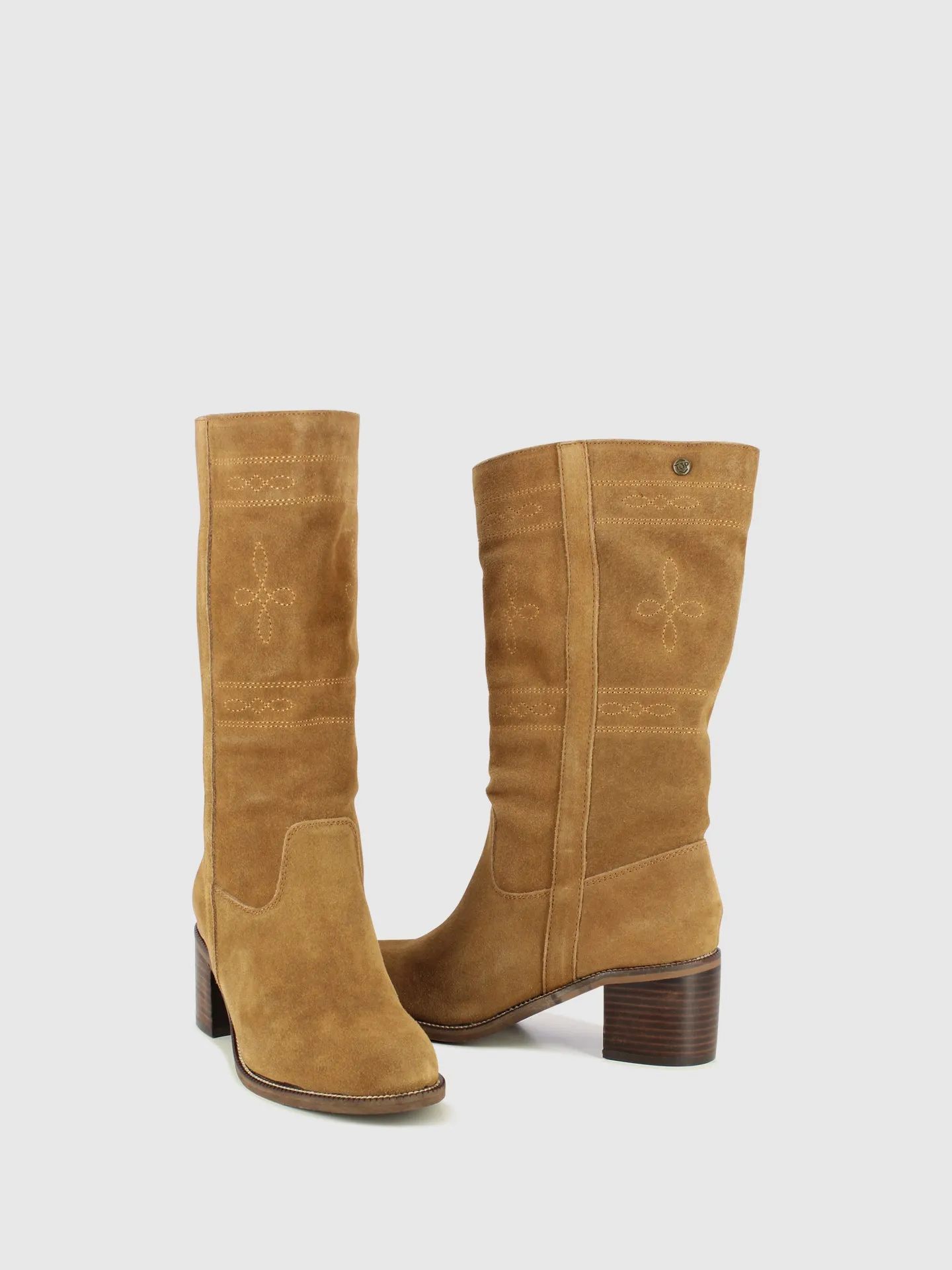 Camel Round Toe Boots