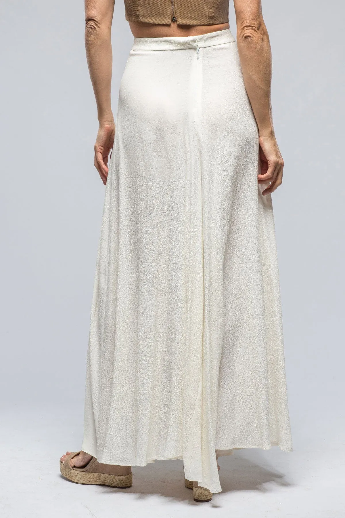 Full Circle Skirt In White