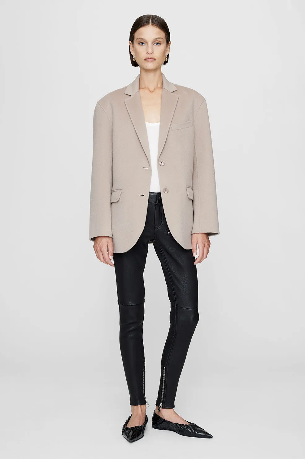 NADINE FLATS - BLACK