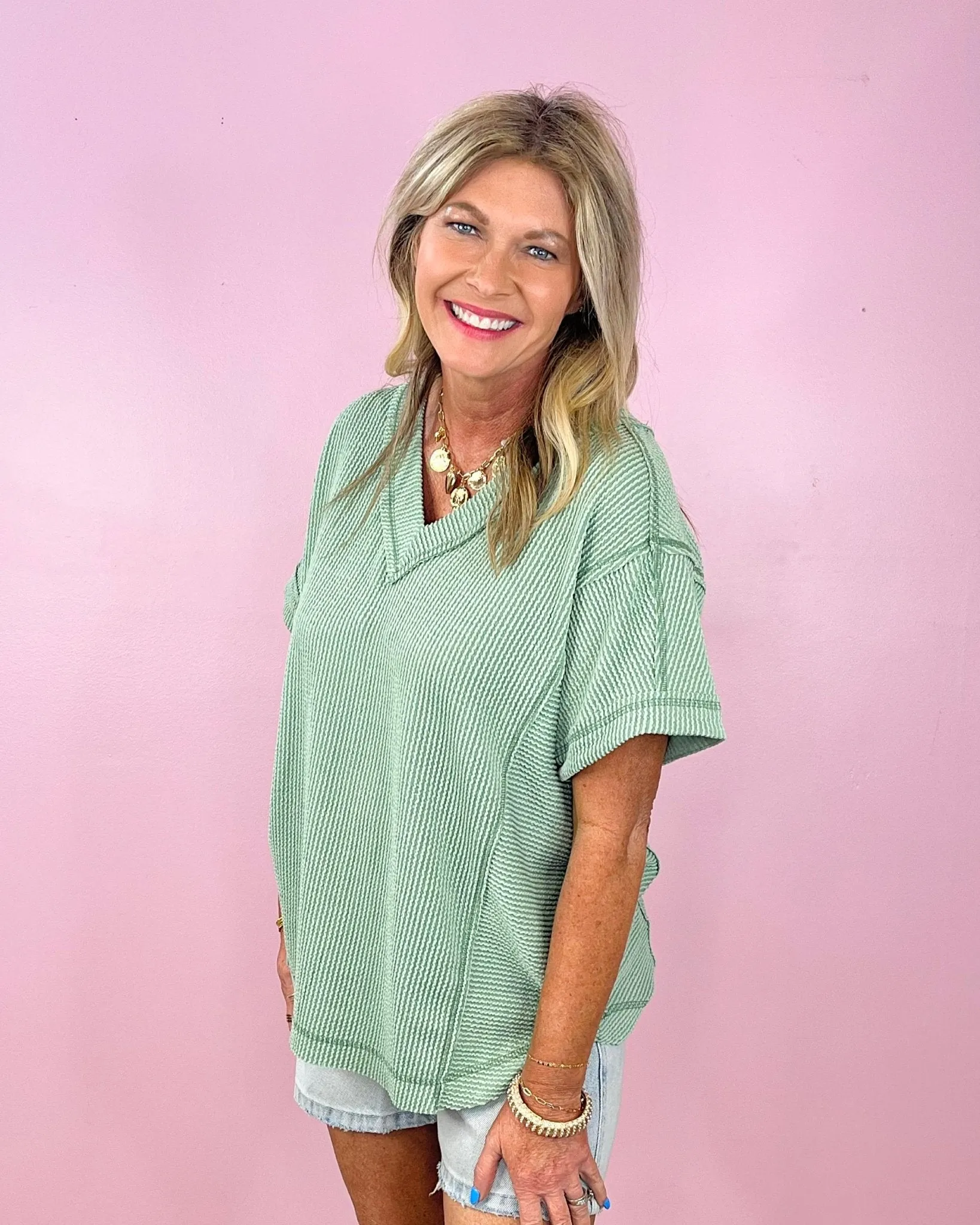 Ridgewood Ribbed V-Neck Top (three colors)