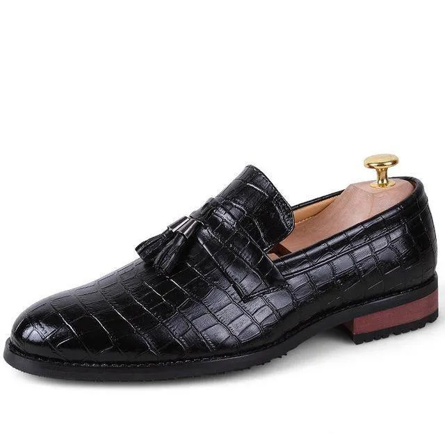 ROGUE Men's Crocodile Pattern Faux Leather Loafers